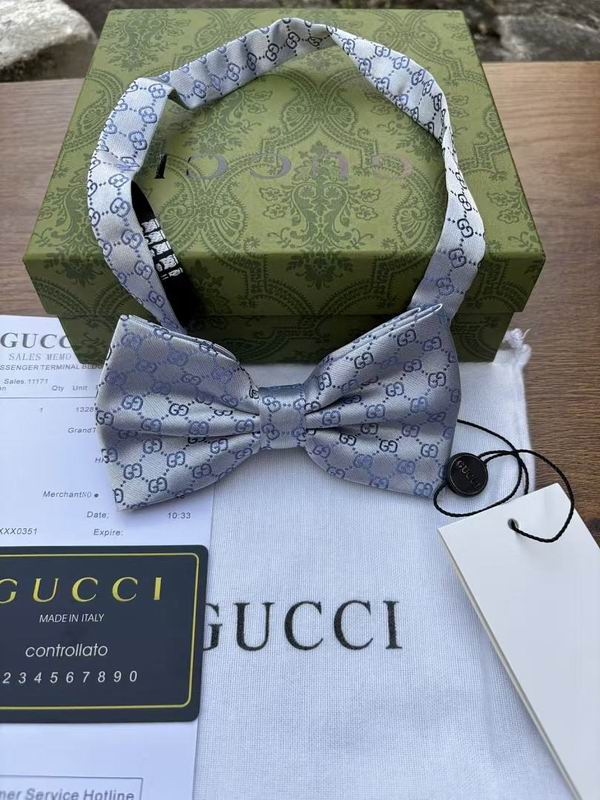 New Bow tie 0606f